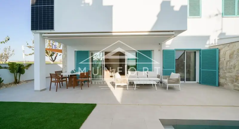 Bungalow en venta Torre Horadada 3 dormitorios piscina privada
