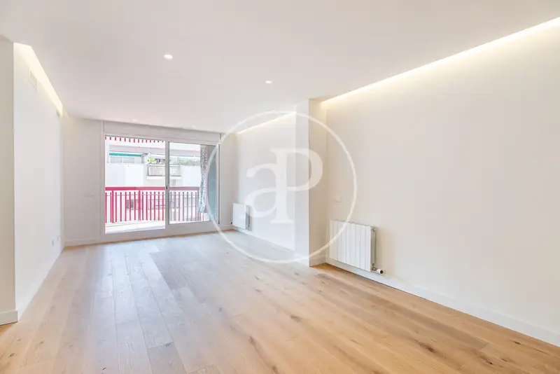 Piso Reformado 99m2 3 Dorm 2 Baños Terraza