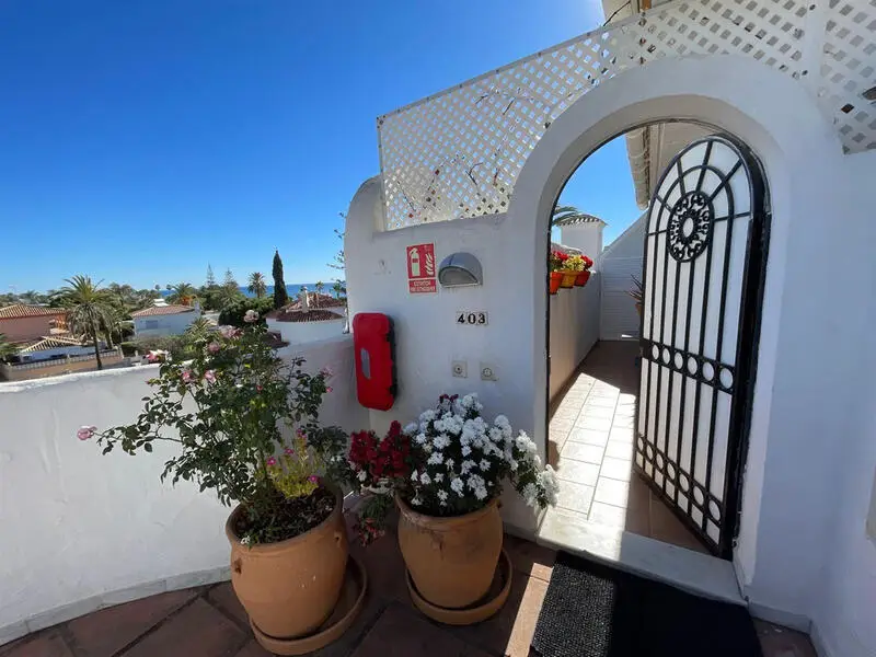 Ático Dúplex en Elviria Frente al Mar
