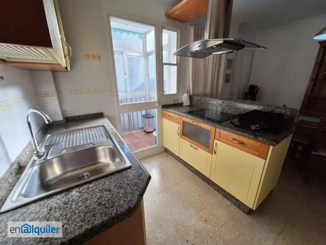 Alquiler Piso Amueblado Cavaleri 4 Dormitorios 2 Baños