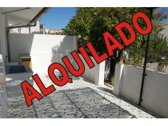 Vivienda Centrica Terraza Patio Tres Dormitorios