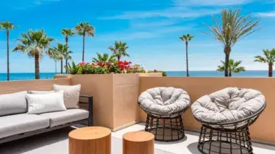 Piso en venta en Calle Calle Trajano, 8