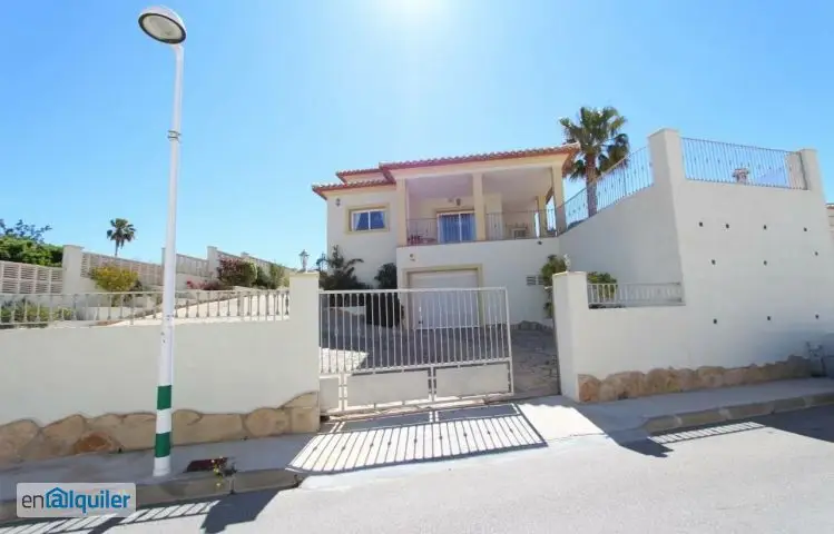 Casa 3 habitaciones 3 baños Calpe Larga Duracion