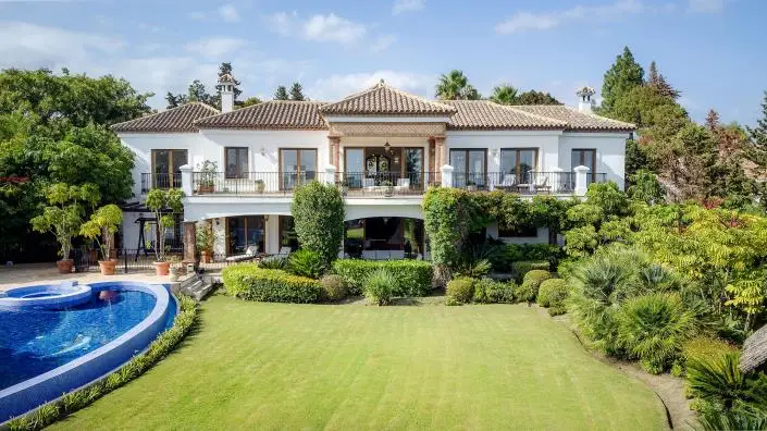 Villa de Lujo 6 Dormitorios en Venta Benahavis