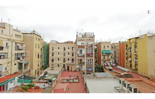 Apartamento 3 Dormitorios Barcelona Estudiantes Trabajadores