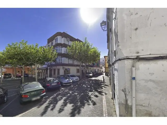Vivienda Navalmoral de la Mata Ocupada Compra al Contado