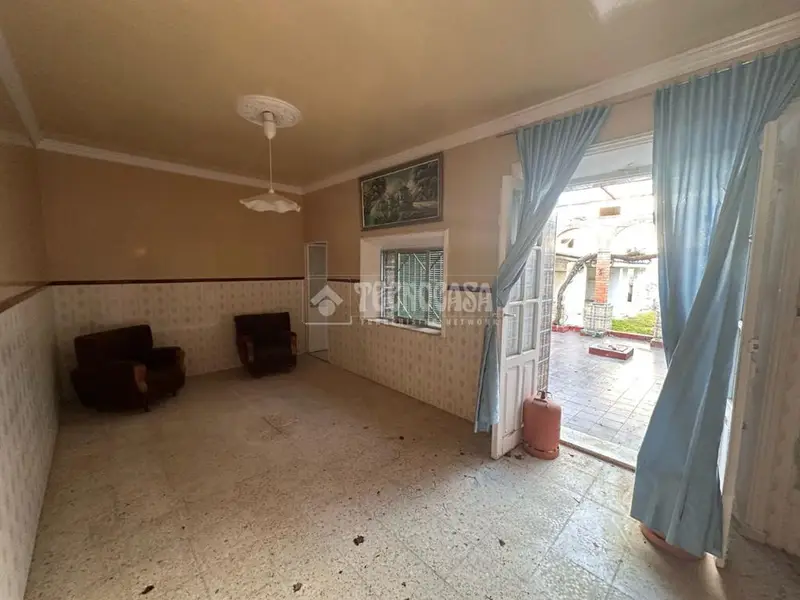 Casa en Venta Villagonzalo 3 Dormitorios Garaje Patio