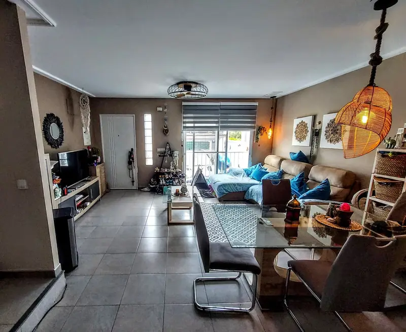 Casa en Venta Miramar Valencia 3 Dormitorios 2 Baños Cerca de la Playa