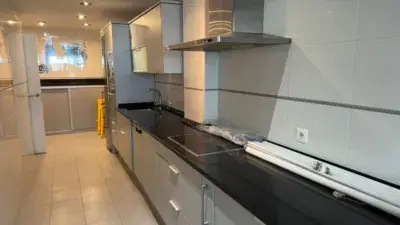 Piso en Venta Valdenoja 3 Dormitorios 2 Baños Garaje Trastero