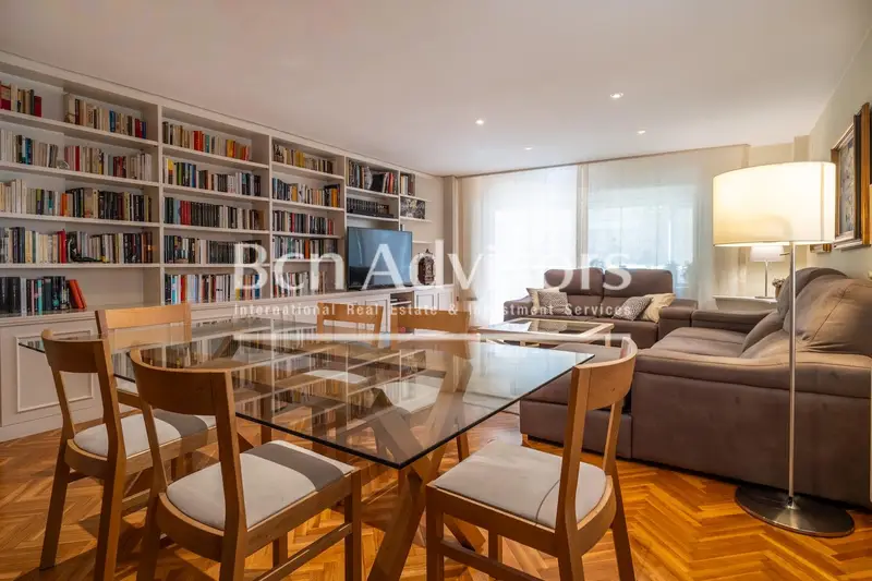 Piso en venta en Les Tres Torres Barcelona