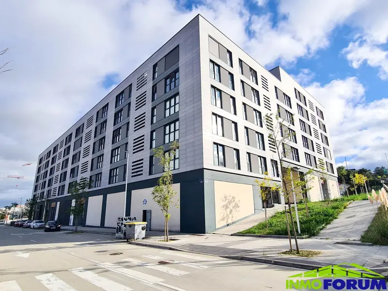 Venta Local Comercial Someso A Coruna