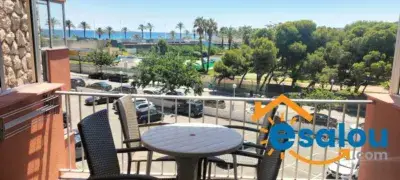 Apartamento en Playa Centro con Vistas al Mar