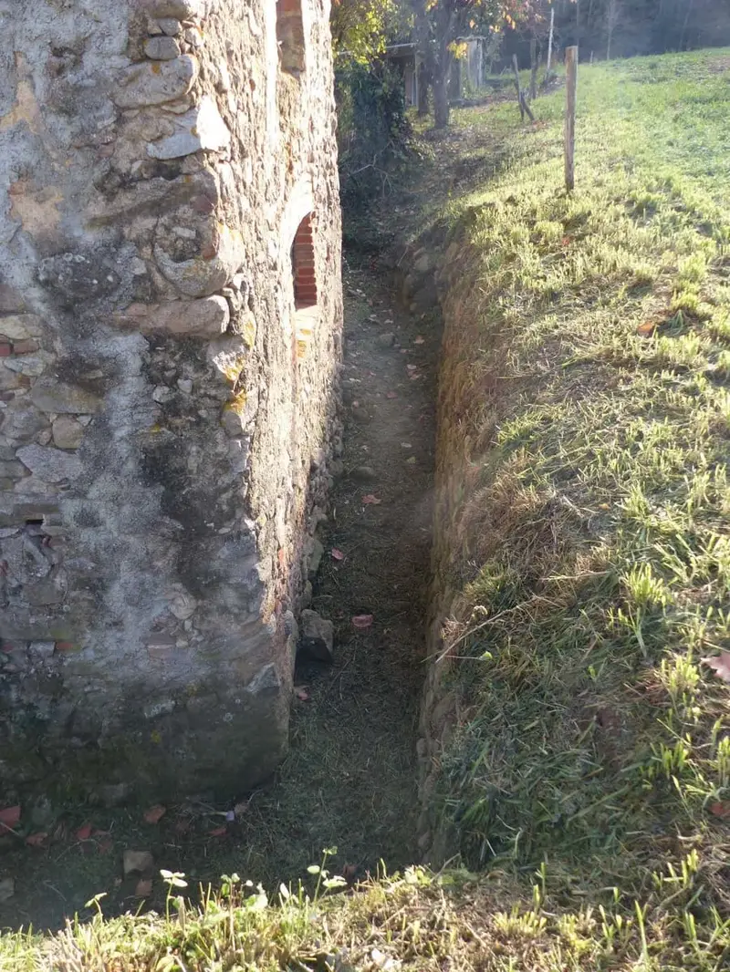 Masia en Montseny con terreno ideal para reformas