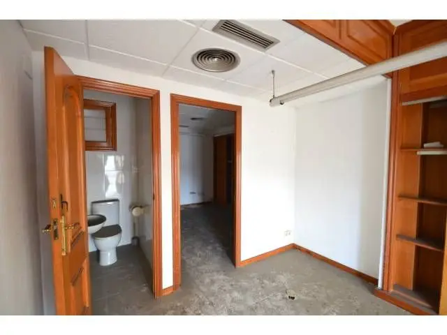Venta Local Comercial Estacio Vilanova i la Geltru