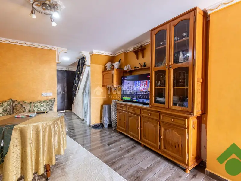 Casa Adosada en Venta Loja 89m2 2 Dormitorios Garaje