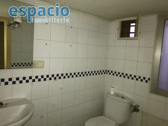 Local Comercial en Alquiler Ponferrada Carracedelo 60m2