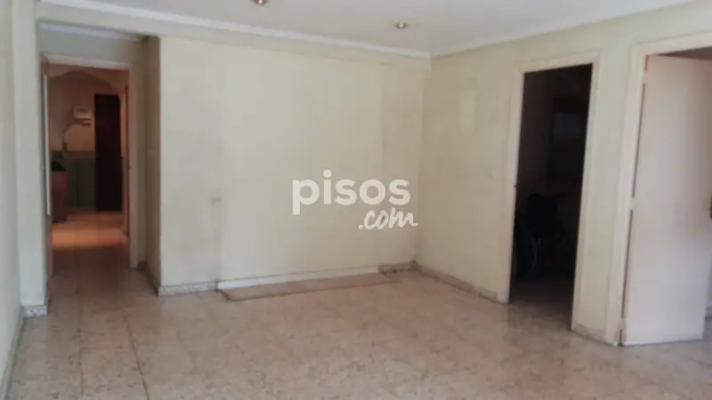 Piso en venta en Carrer de València, 37