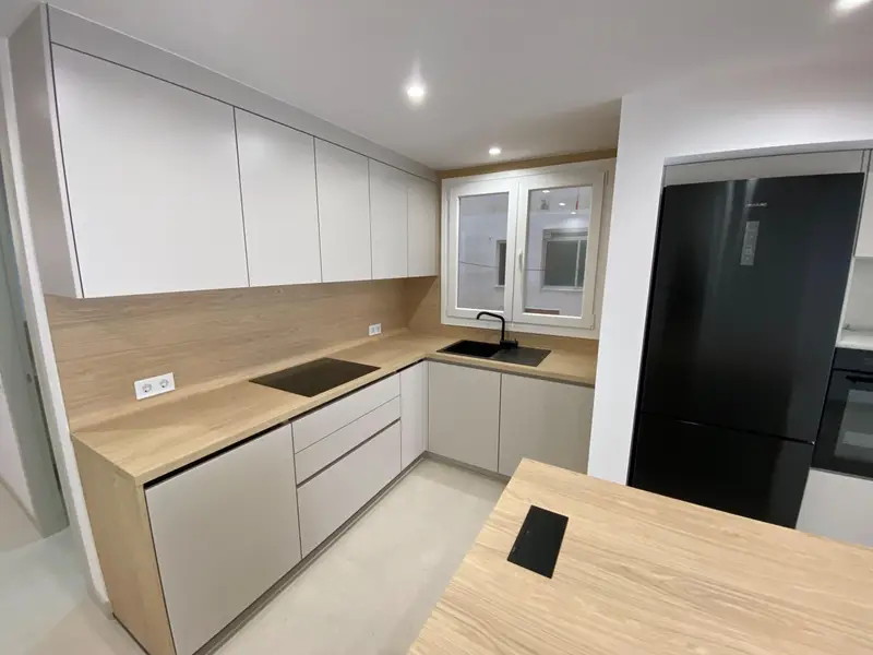 Venta Piso Reformado 129m2 Almeria 3 Dormitorios
