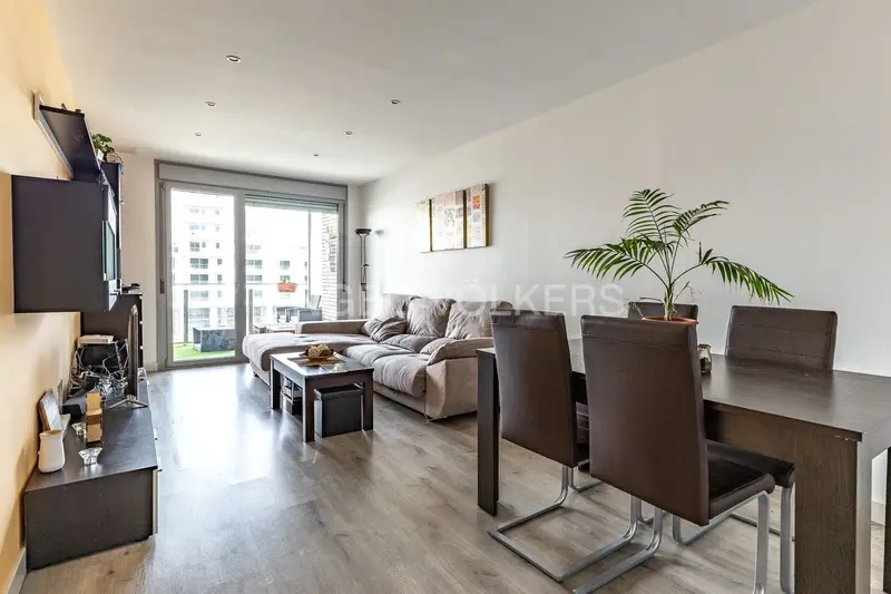 Apartamento en venta en Badalona con vistas al mar