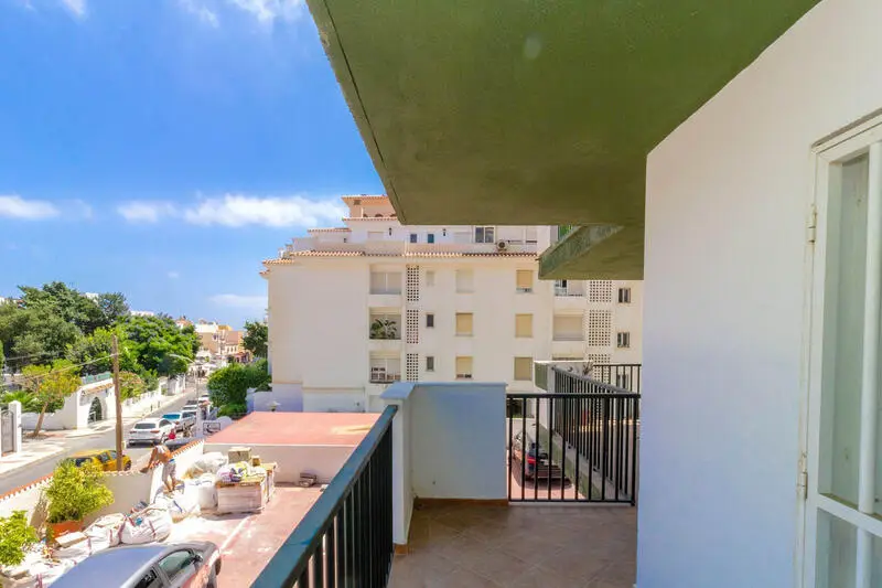 Apartamento 3 Dormitorios La Carihuela Malaga Cerca Playa