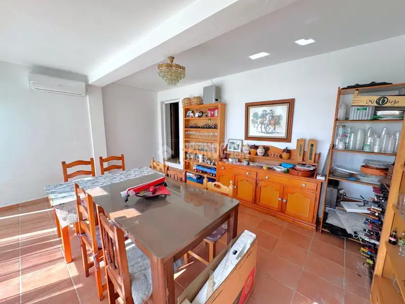 Casa Rural en Venta en Badajoz: Chalet Independiente Reformado