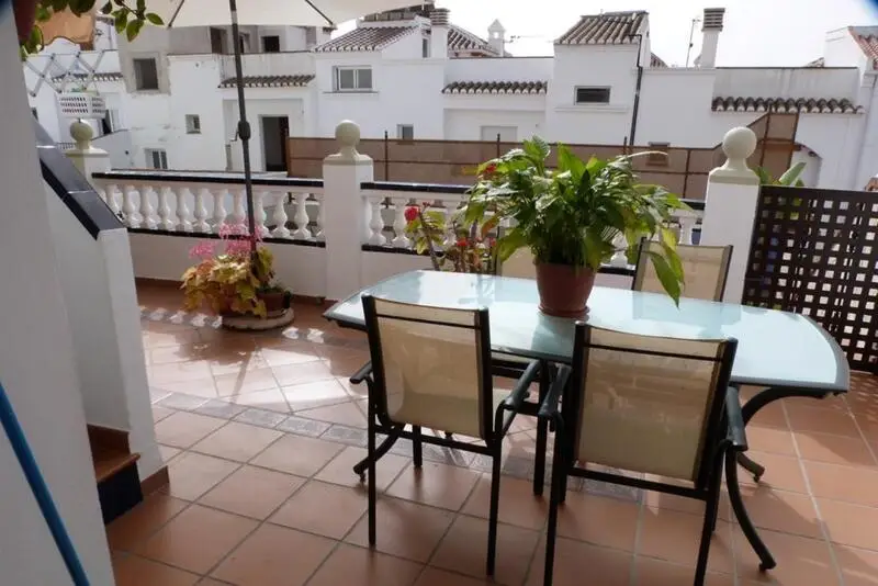 Adosado en Venta Nerja 200m2 3 Dormitorios Piscina Privada