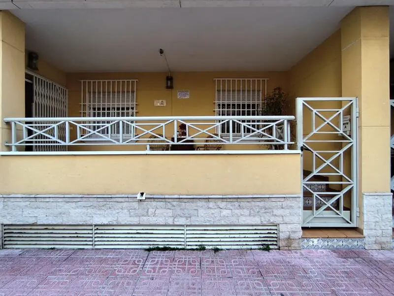Apartamento 4 Dormitorios Torrevieja Cerca Playa