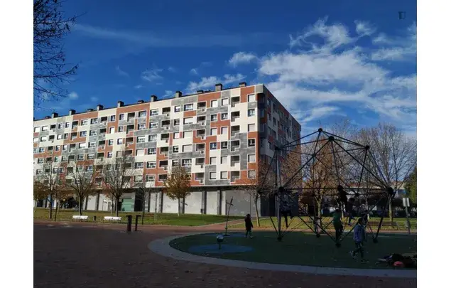 Alquiler Apartamento 5 Dormitorios Logroño 3-24 Meses