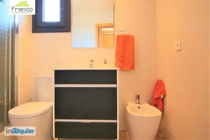 Alquiler Piso 2 Dormitorios 2 Baños Garaje Terraza Septiembre 2025 Junio 2026