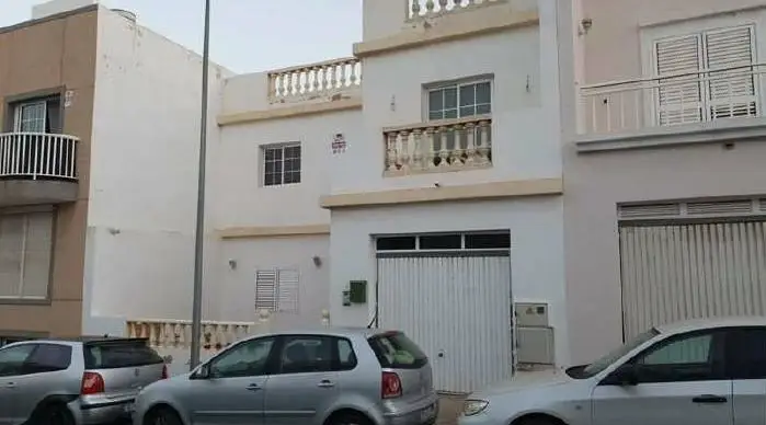 Casa Unifamiliar 230m2 Puerto del Rosario