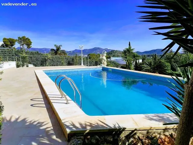 Villa de Lujo en Santa Ponsa 850m2 4 Dormitorios Gimnasio Sauna