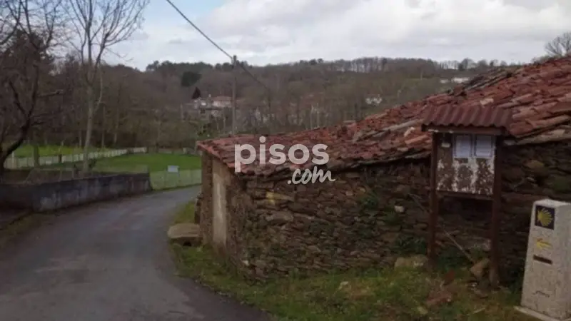Finca Rústica con Horreo a 5 Minutos de Lalín