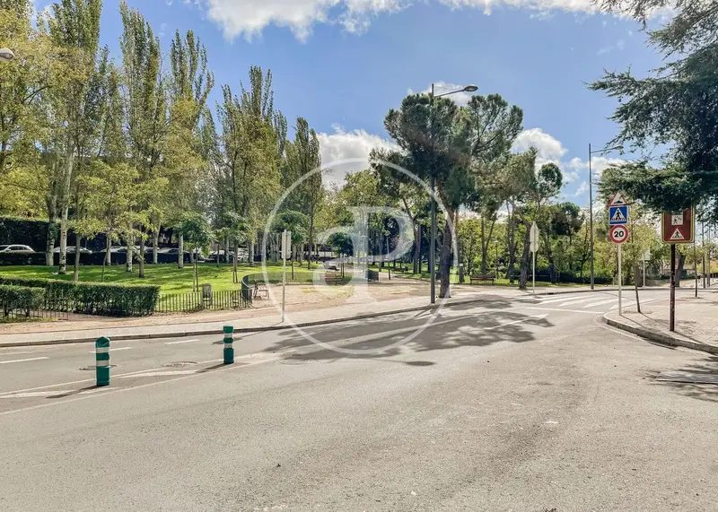 Chalet en Majadahonda con Jardin y Barbacoa