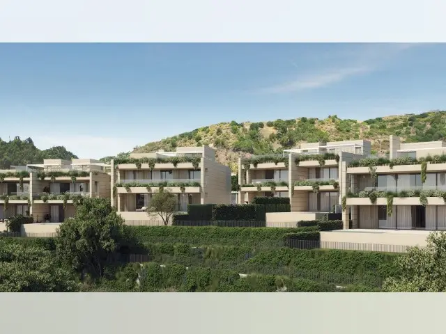 Piso de 2 Dormitorios en venta Elviria, España