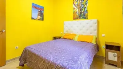 Piso en venta Zona Santa Lucia con ascensor garaje y patio