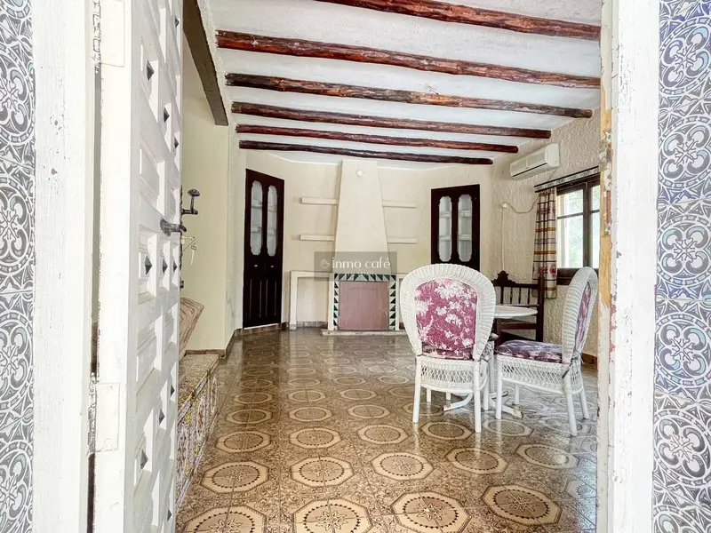 Chalet en Turis con gran potencial de reforma