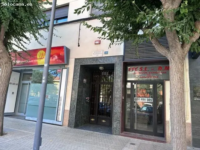 Oficina en Alquiler Almansa 5 Despachos Almacen