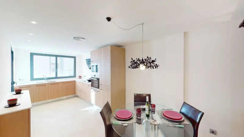 Piso en venta en Palma de Mallorca 135m2 3 dormitorios 2 baños terraza