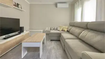 Casa en Venta en Barrio de Lourdes Tudela 160m2 3 habitaciones