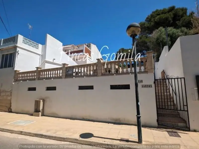 Chalet en Cueva Menorca con Piscina y Garaje