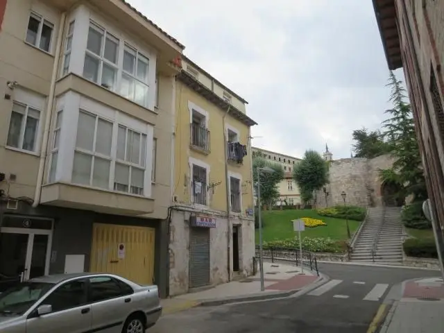Piso 63 m2 2 habitaciones Burgos