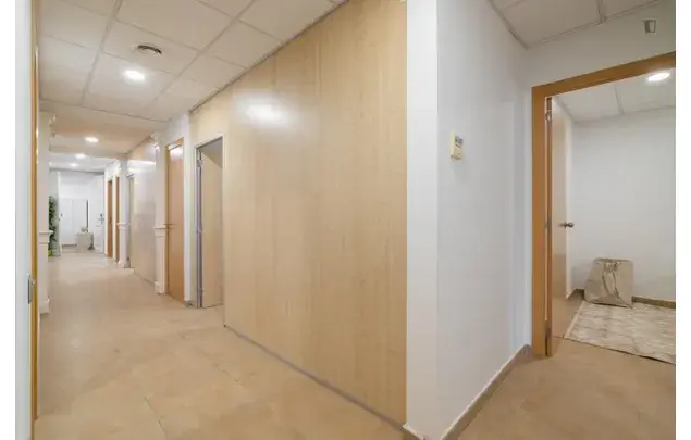 Apartamento 9 Dormitorios Barcelona Estudiantes Trabajadores