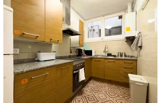 Habitaci
ón individual en coliving Barcelona
