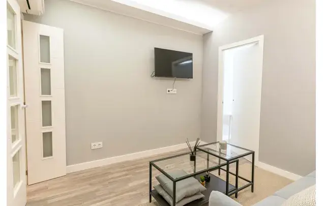 Alquiler Habitacion 115m2 Barcelona Amueblada Luminosa