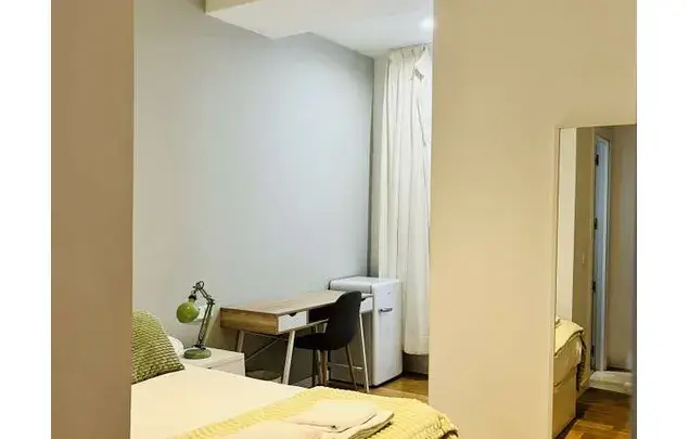 Alquiler Apartamento 220m2 Madrid Centro 6 habitaciones