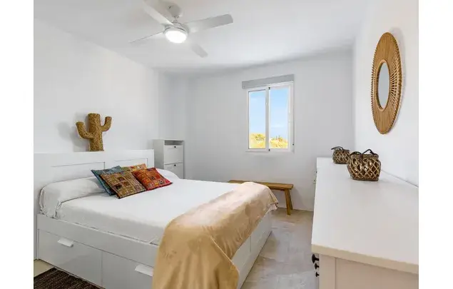 Casa Rural en Motril con Piscina Privada para Familias