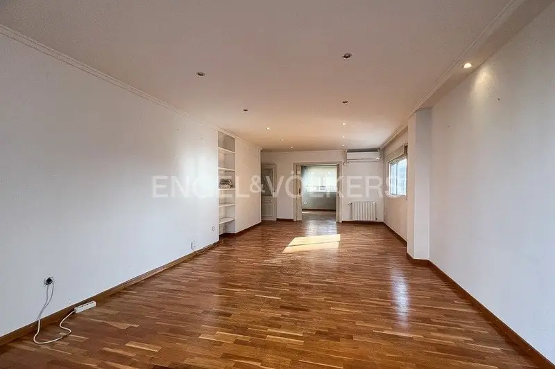 Apartamento en Alquiler Pla del Real Valencia ciudad