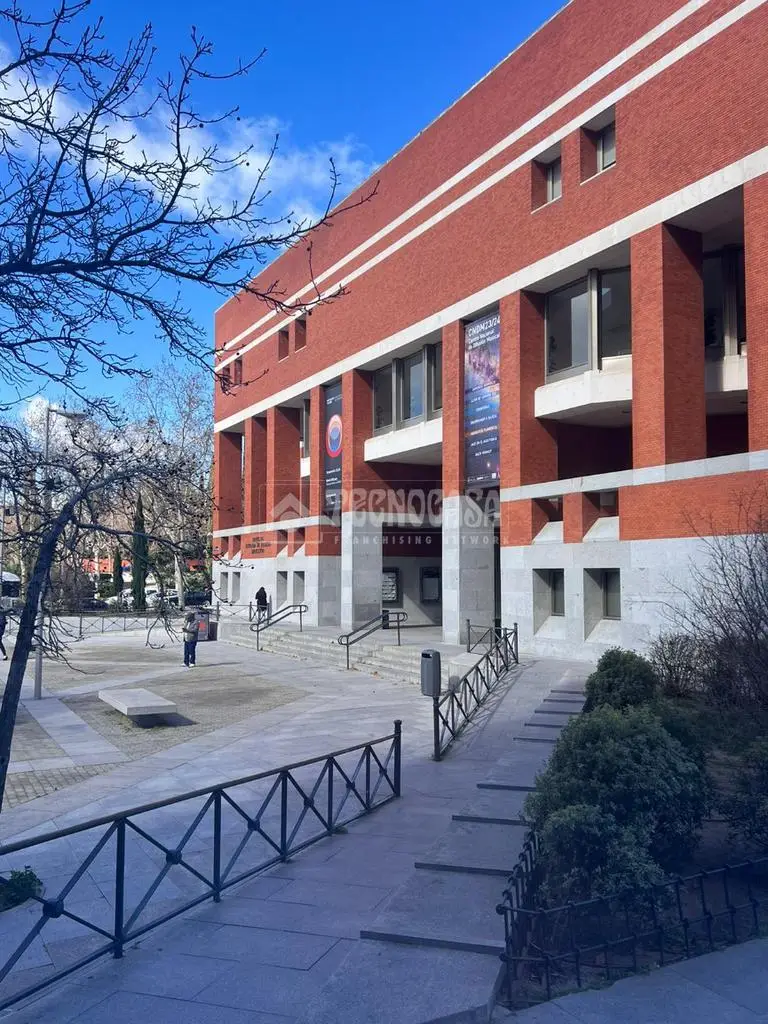Piso en venta en Chamartín para reformar 3 dormitorios