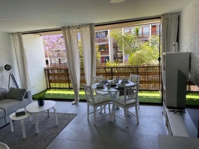 Apartamento 2 Dormitorios Cortijo Blanco Alquiler