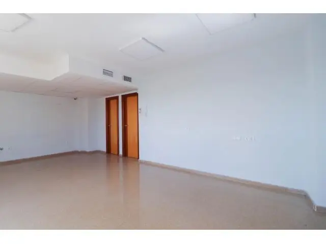 Oficina en Venta Villa Inés Huércal de Almería